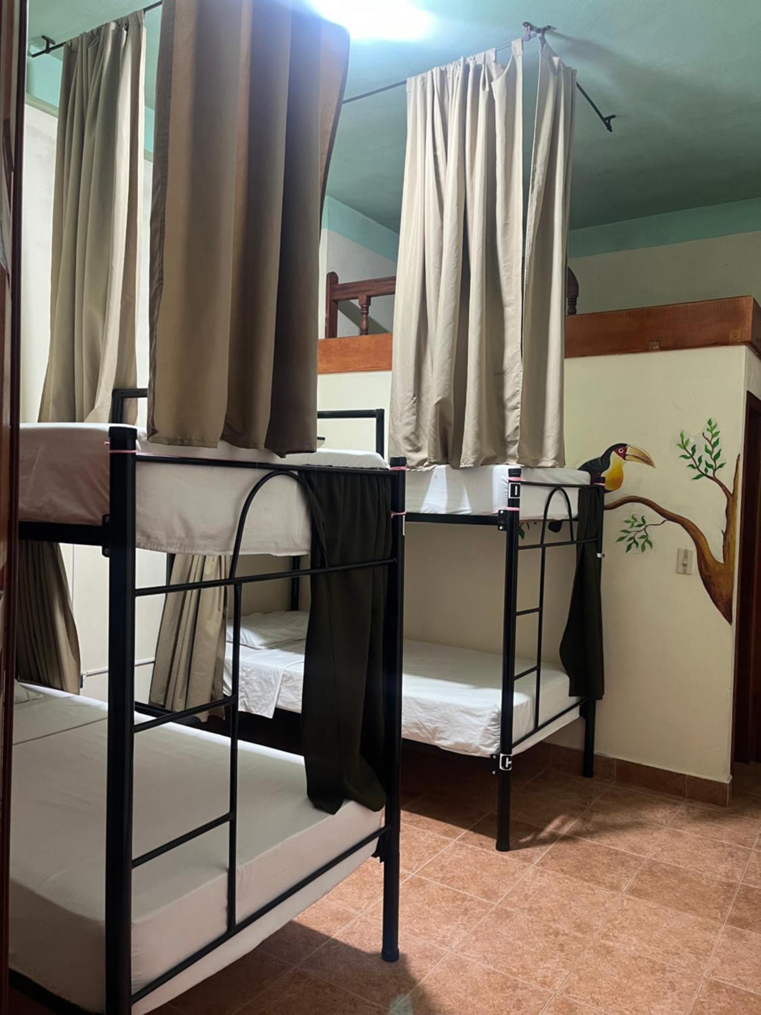 Candileja Hostel Jardín Eksteriør billede